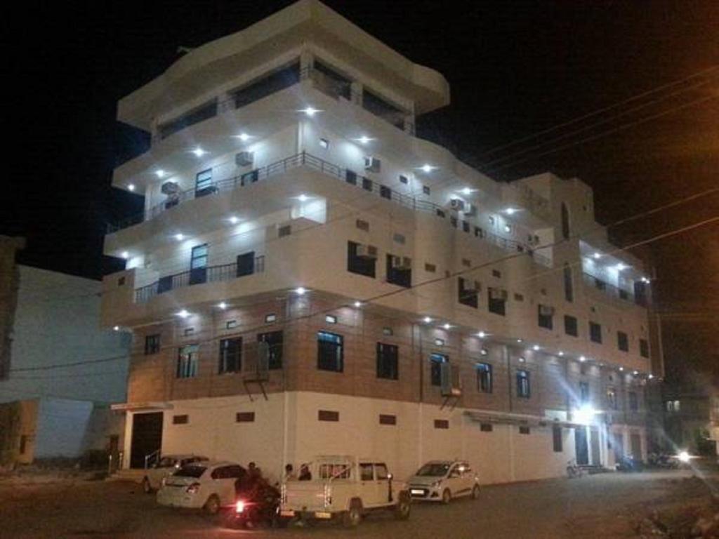 Hotel Fort View & Restaurant Phalodi  Buitenkant foto